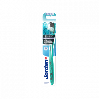 JORDAN зубная щётка, средней мягкости ULTRALITE WHITENING, 1 шт.