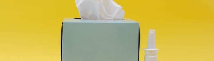 Нос течет без остановки – как эффективно бороться с ринитом или насморком?