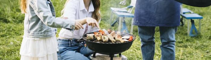 Пять типов отдыхающих – что должно находиться в их аптечке выходного дня?